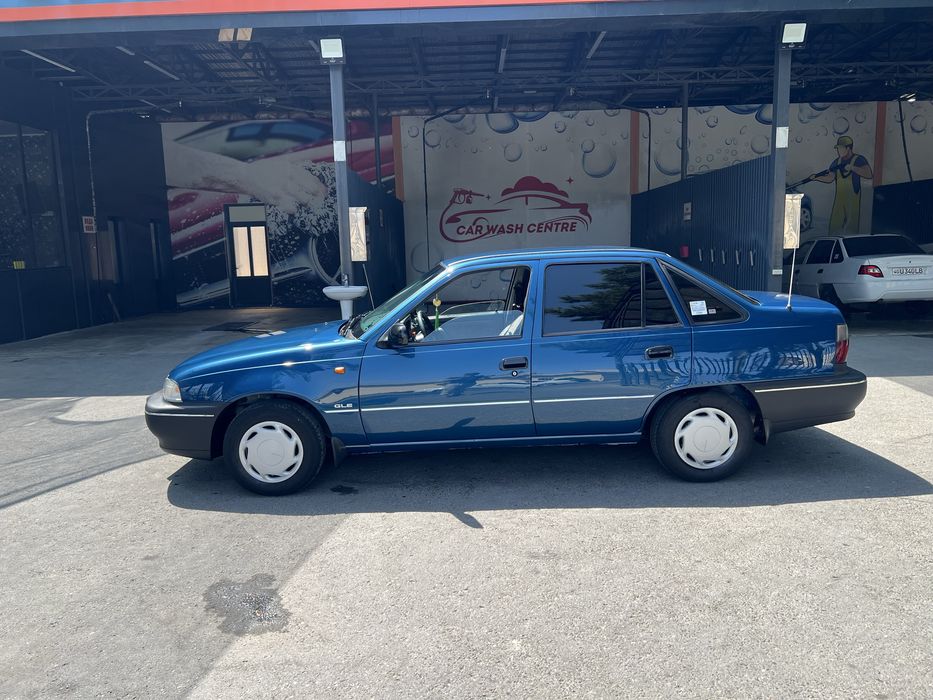 Daewoo nexia sotiladi