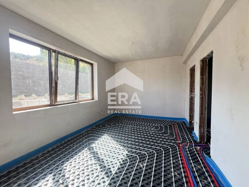 Продава се Къща в с. Панчарево, Област София-град - 794 кв.м за 517 €/кв.м - Снимка #8