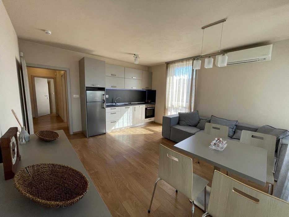 Дава се под наем Тристаен апартамент в София, Обеля 2 - 80 кв.м за 600 € - Снимка #7