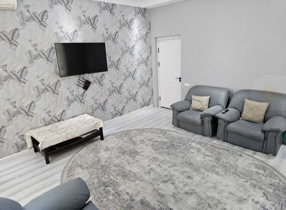 Кирпичный дом, 3 комнаты, Темур Малика, 72 м²`