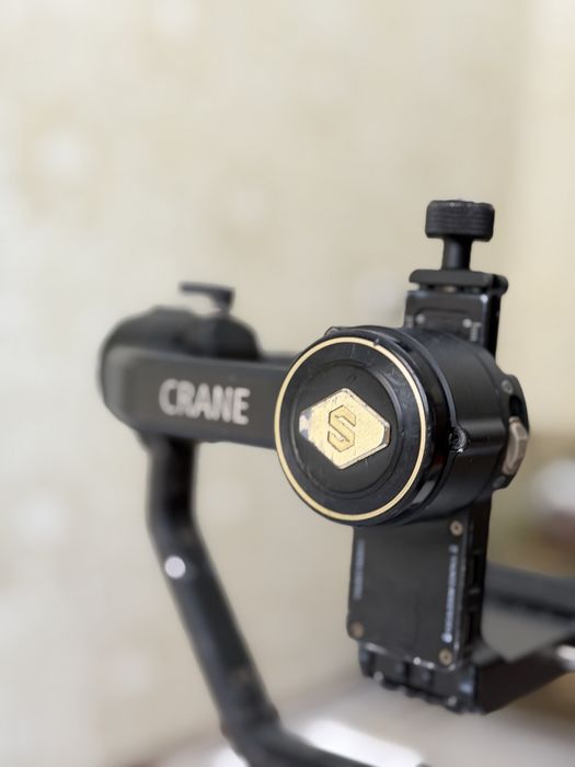 Zhiyun Crane 2s