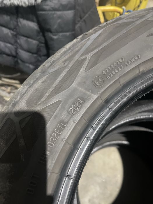 Continental 225/55R17 101Y XL