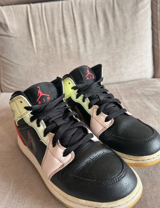 Nike Jordan 1 Mid Se
