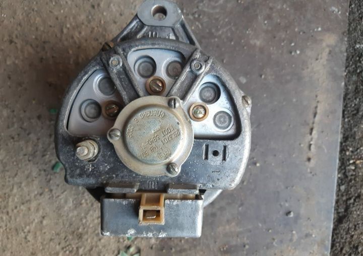 Продам генератор на Волгу, Уаз, Газ, Зил.