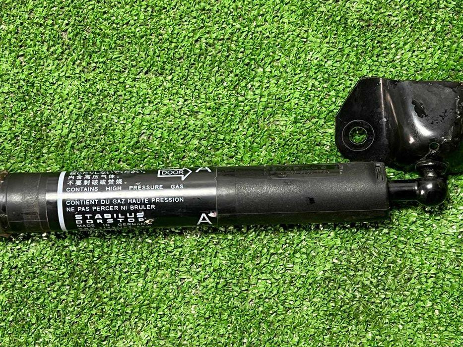 торсион крышки багажника на тойоту прадо 150