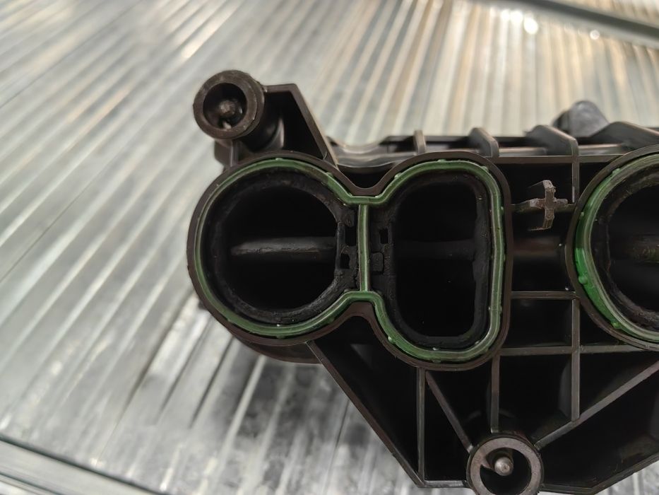 Всмукателен колектор за BMW G серии дизел B57