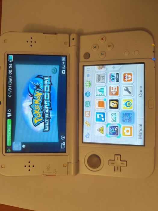 Nintendo 3DS XL Pink & White (Model Rar) - Stare Impecabilă +jocuri