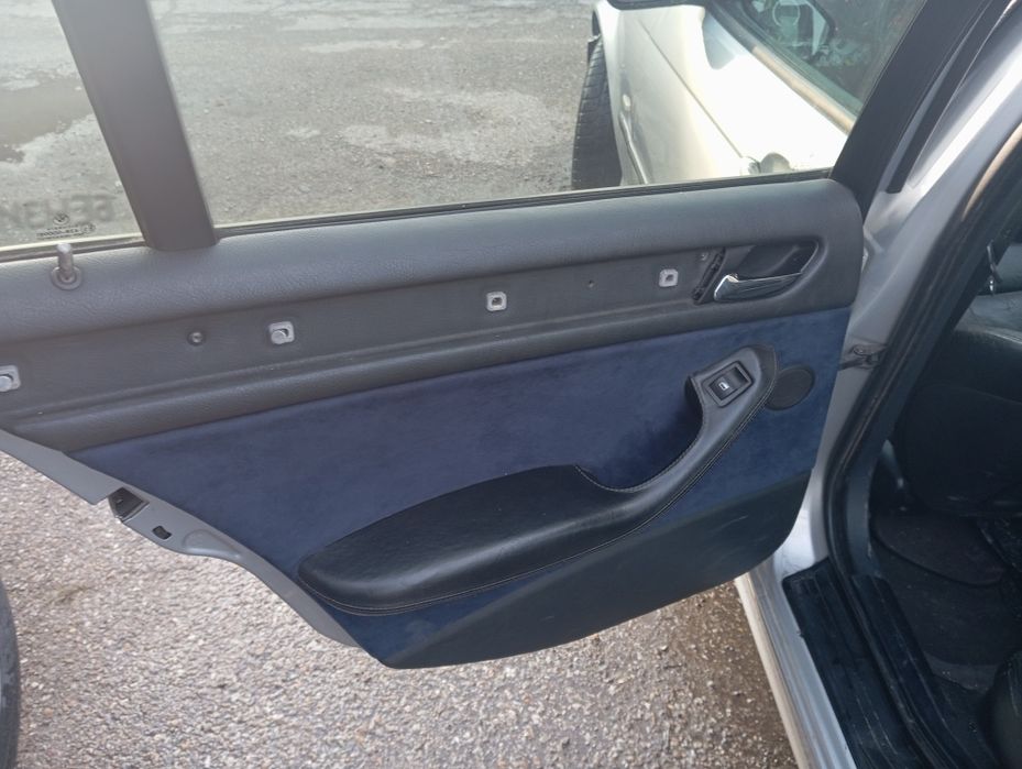 Продавам BMW E46 320D 136 На части