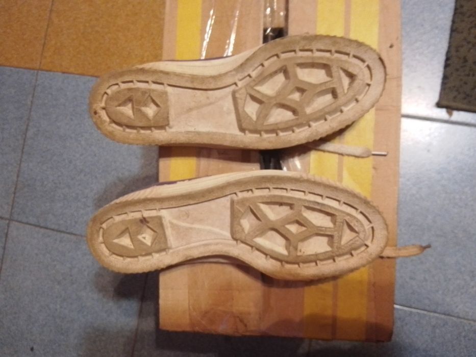 Мъжки маратонки-5евро