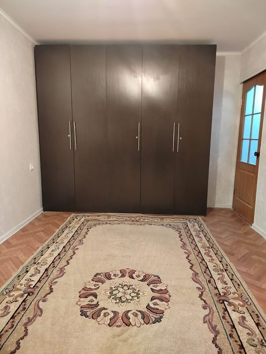 Сдам 3-х кв на Космонавтов 9/2