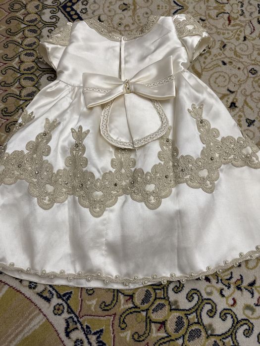 Платье нарядное для маленьких принцес