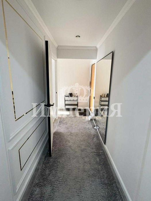 2 ком кв  Продает Адиль