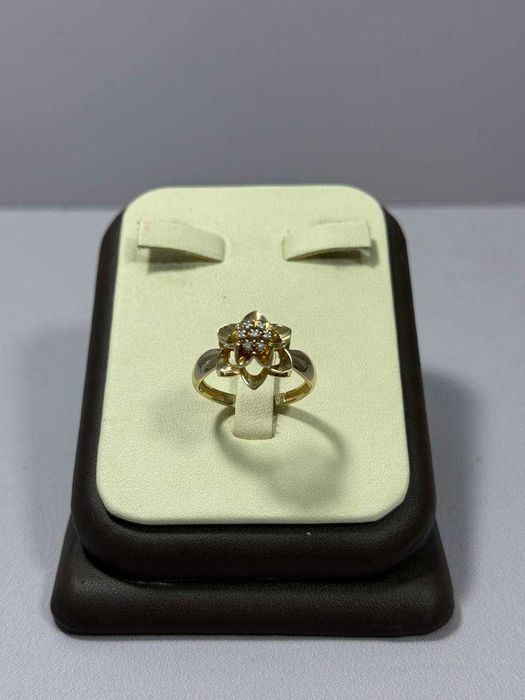 Кольцо с камнями / КА 0859