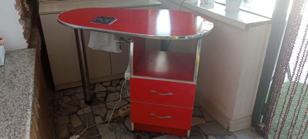 Stol stul detskiy  350.000 so’m kelishamiz