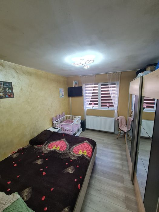 Vand Apartament 2 camere