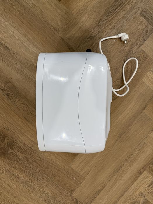 Новый Аристон 10 литров