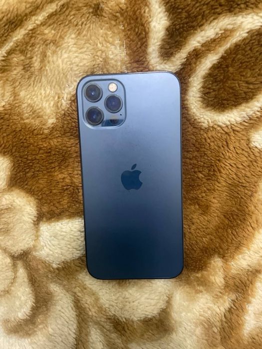 iPhone 12 pro 256 ГБ