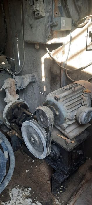 Продам агрегат тольмер для штукатурки стяжки все в комплекте шланги