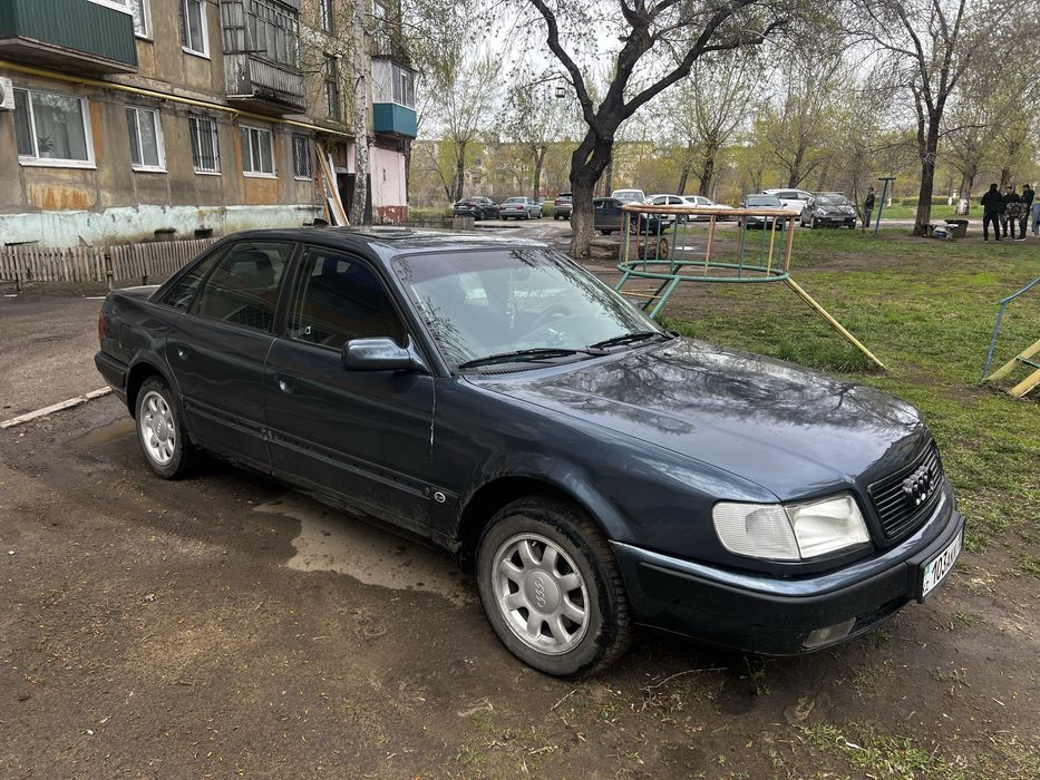 продам Ауди 100 с4 2.6