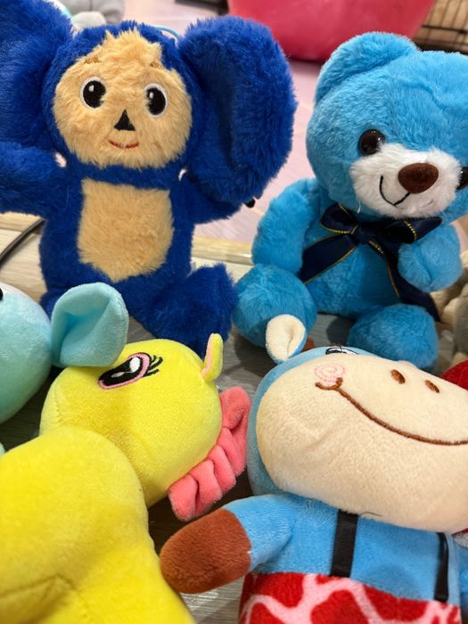 12 плюшени играчки