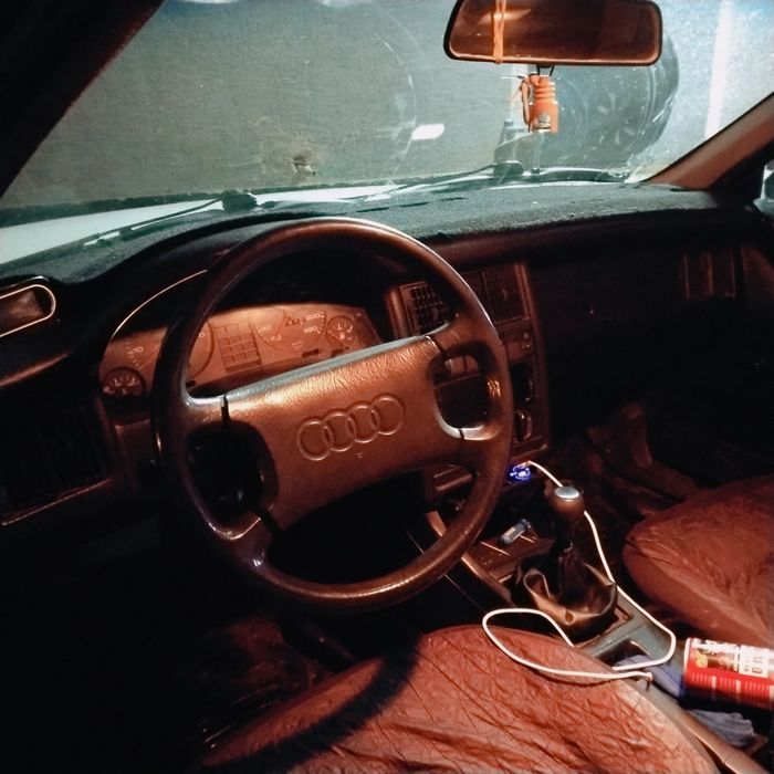 Ауди 80 в хорошом состояние.