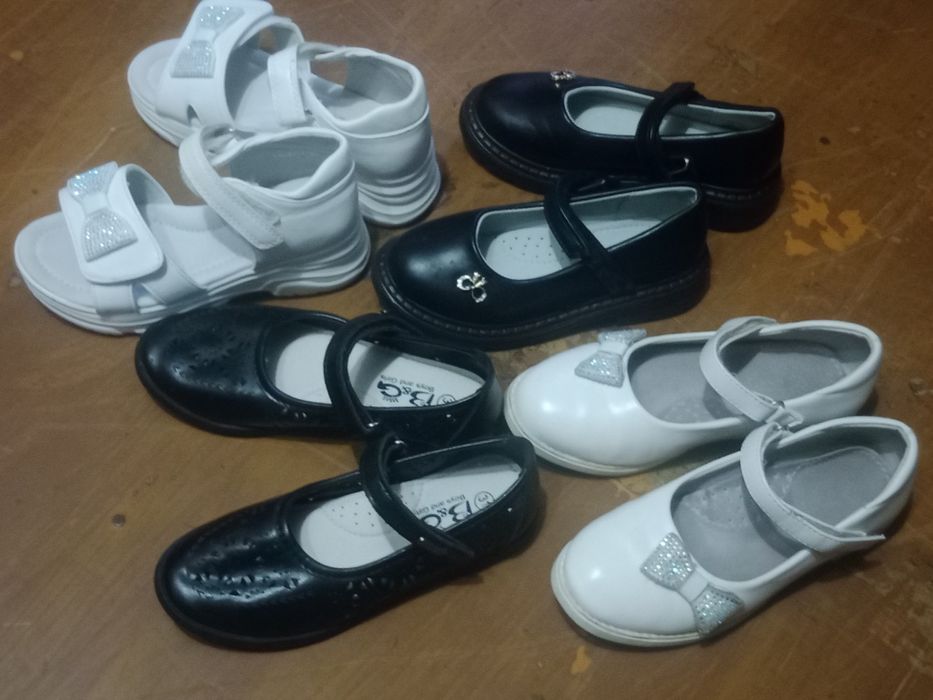 Продам обувь 3000