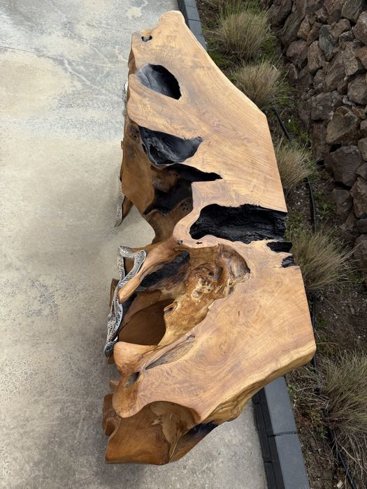 Конзола от дърво и желазо