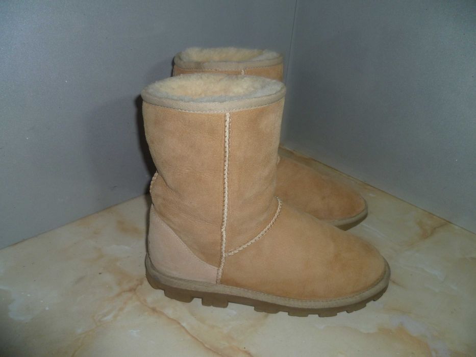 UGG оригинални ботуши №38