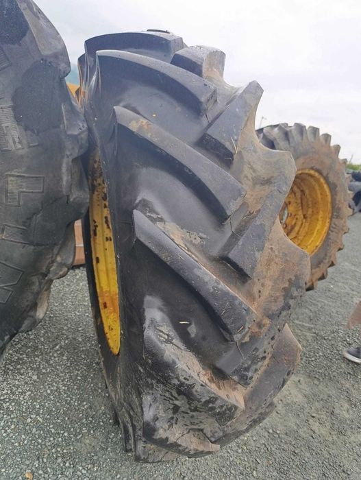 Anvelopa 16.9r26 Continental cu janta second-hand