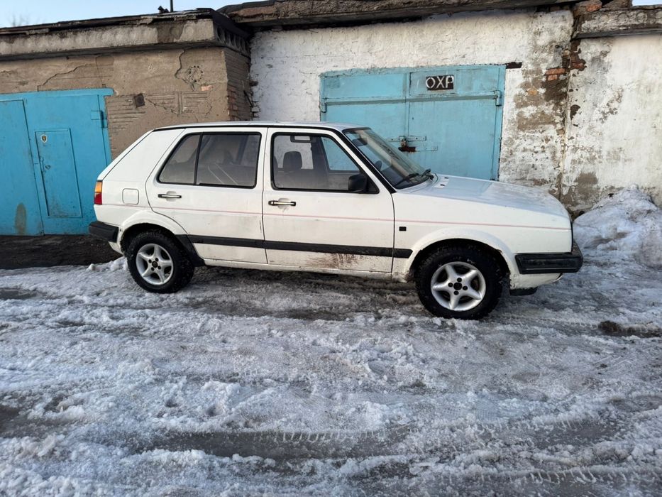 Гольф 2 в хорошем состоянии.