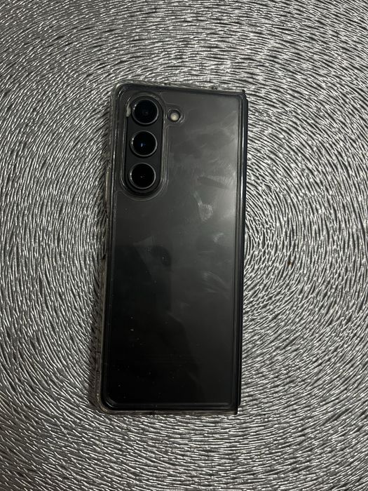 Продам телефон самсунг