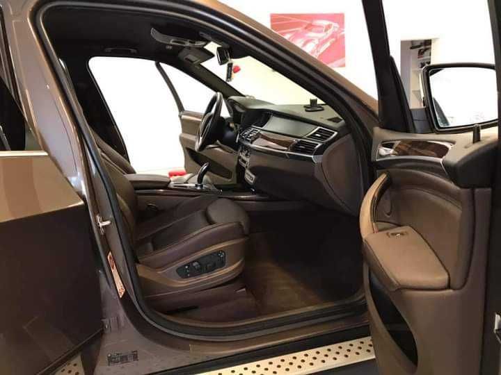 Vând BMW X5 E70 Facelift