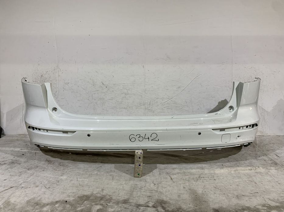 Bara spate Volvo V60, 2018, 2019, 2020, 2021, 2022, 2023.