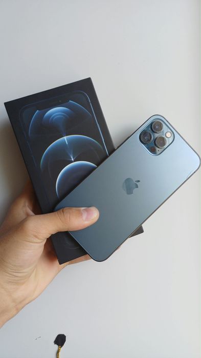 IPhone 12 pro Продам обменяю