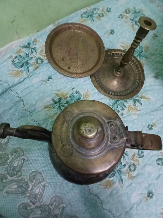 Антиквар буюмлар