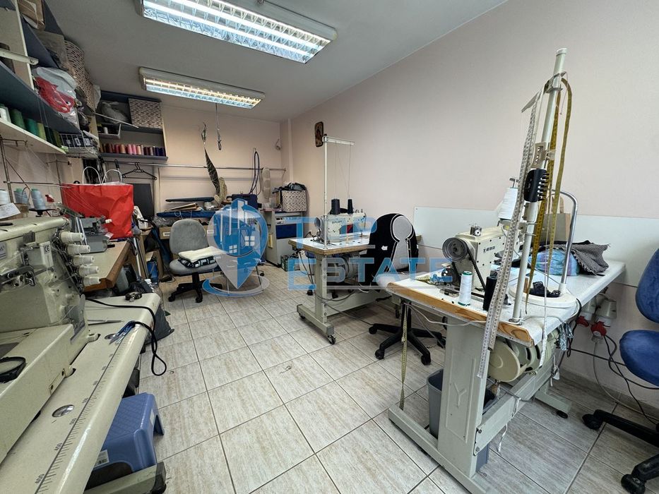 Търговско помещение на комуникативно място в кв. Колю Фичето, гр. Вел