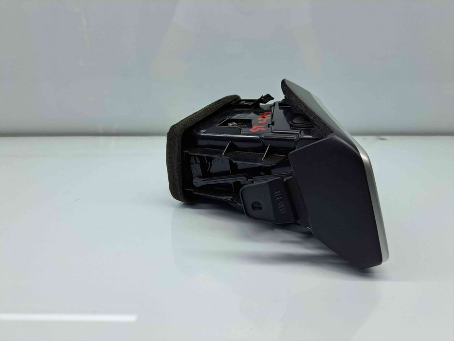 Grila aerisire stanga Nissan X-Trail (T32) [Fabr 2013-prezent] 687614