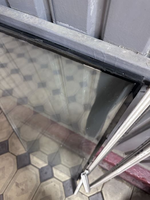 Срочно продам окна терезе