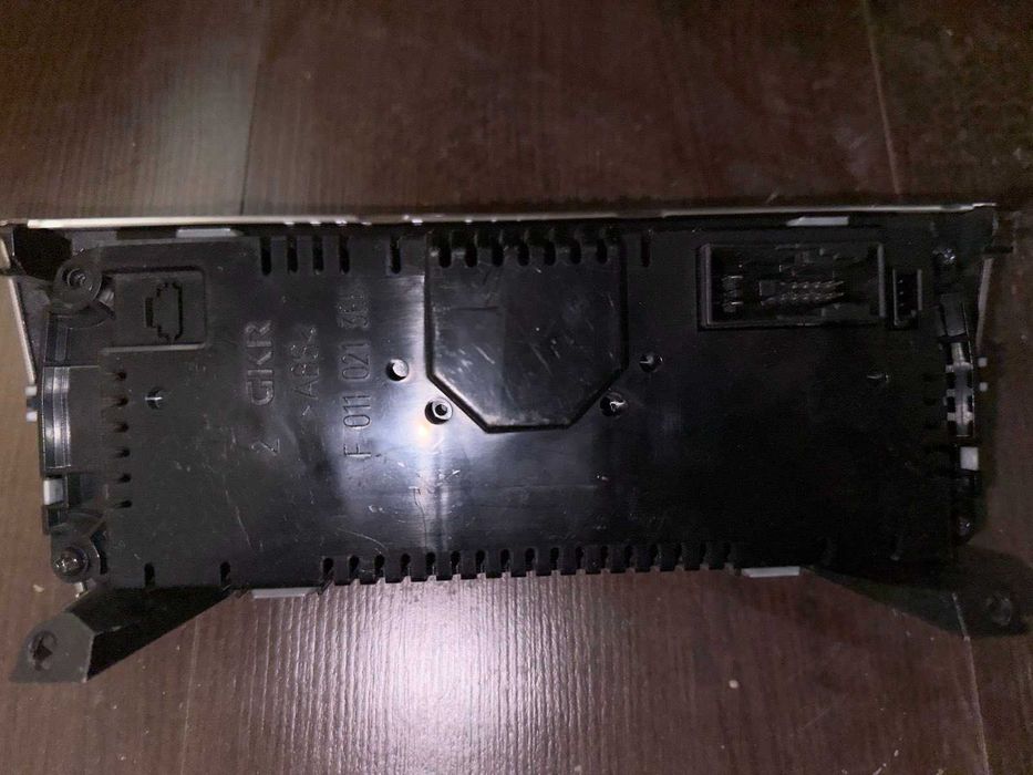 Интериорен панел Мерцедес Mercedes W203