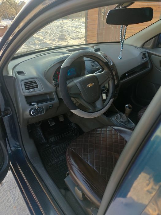 Шевроле Кобальт продам