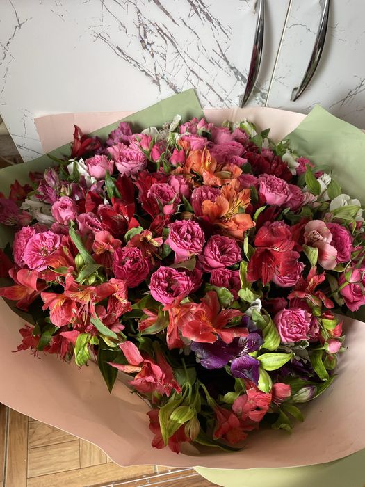 Продам цветы свежие