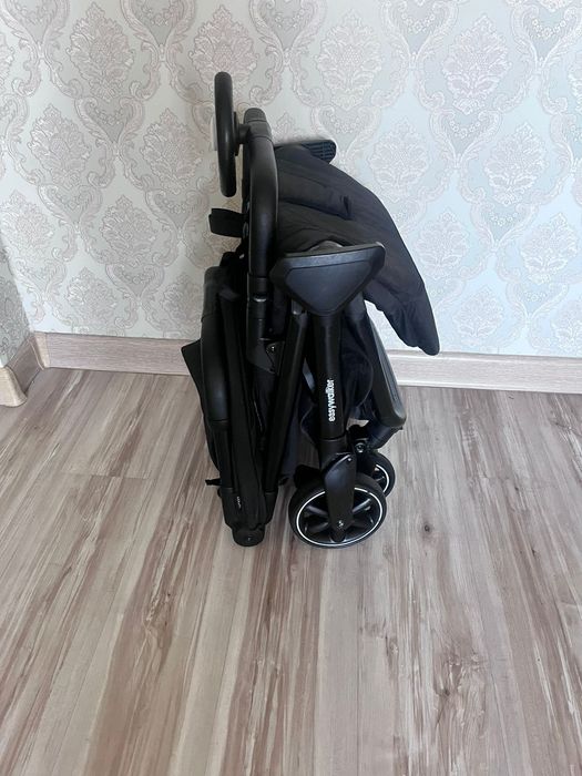 Коляска Easywalker Jackey