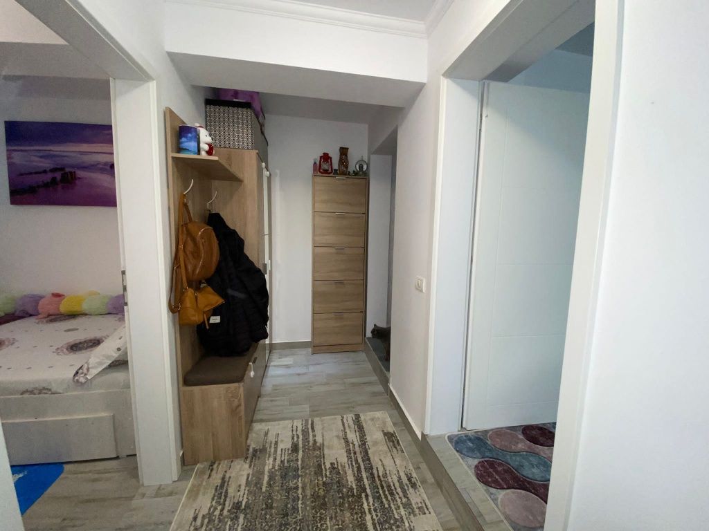 Apartament Cu Doua Camere Capat CUG Pepinierii Iasi • OLX.ro