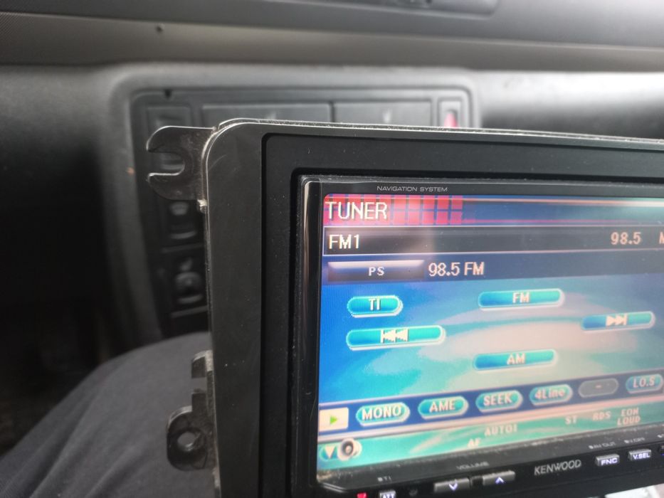 Navigatie kenvood pe vw