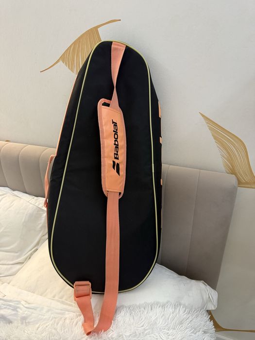 Продам теннисную сумку Babolat
