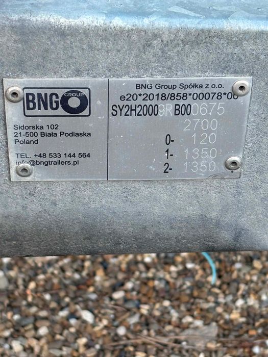 Platformă auto 2 axe BNG 2700 kg – Basculabilă – Stare foarte bună