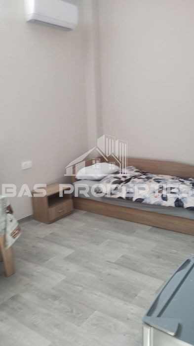 Дава се под наем Етаж от къща в София, Люлин 1 - 360 кв.м за 5100 € - Снимка #4