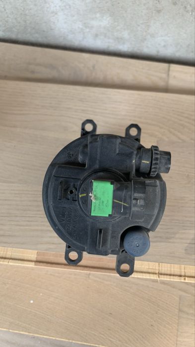 Продам противотуманки Камри 40 рав 4