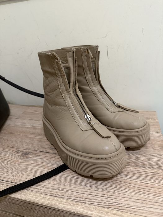 Продам сапоги осенние