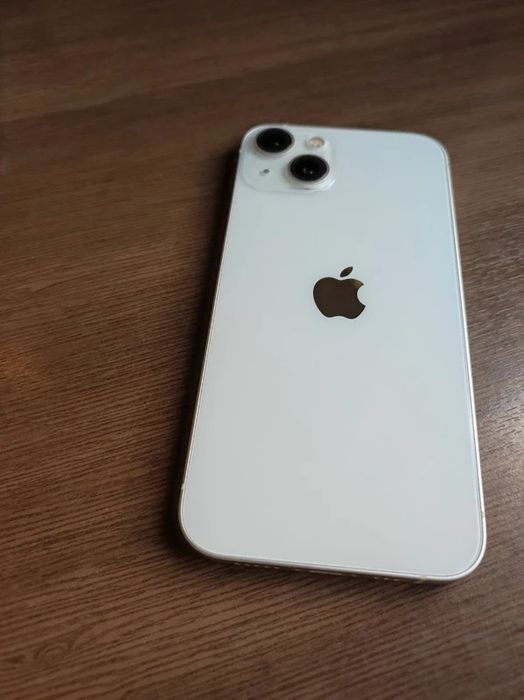 Iphone 13 бял 128 GB